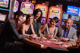 gbo303 slot mobile app interface showing live casino lobbies and sportsbook markets